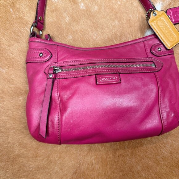 Coach Pink Shoulder Bag - Picture 2 of 6